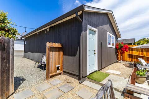 Tiny photo for 843 W I Street, BENICIA, CA 94510 (MLS # ML82053025)