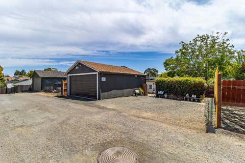 Tiny photo for 843 W I Street, BENICIA, CA 94510 (MLS # ML82053025)