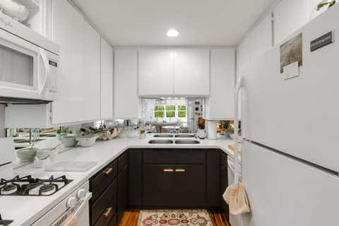 Tiny photo for 843 W I Street, BENICIA, CA 94510 (MLS # ML82053025)