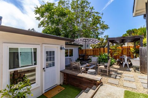 Tiny photo for 843 W I Street, BENICIA, CA 94510 (MLS # ML82053025)