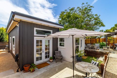 Tiny photo for 843 W I Street, BENICIA, CA 94510 (MLS # ML82053025)