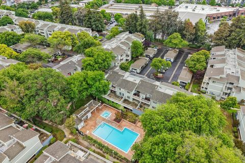Tiny photo for 3674 Oakwood Terrace #203, FREMONT, CA 94536 (MLS # ML82044001)