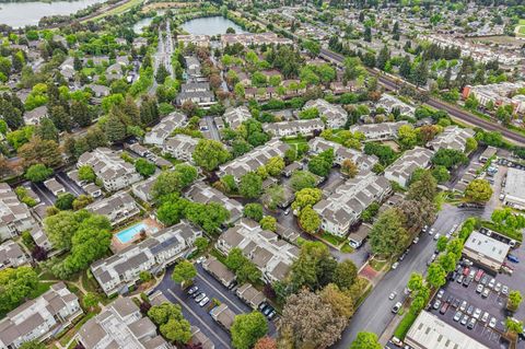 Tiny photo for 3674 Oakwood Terrace #203, FREMONT, CA 94536 (MLS # ML82044001)