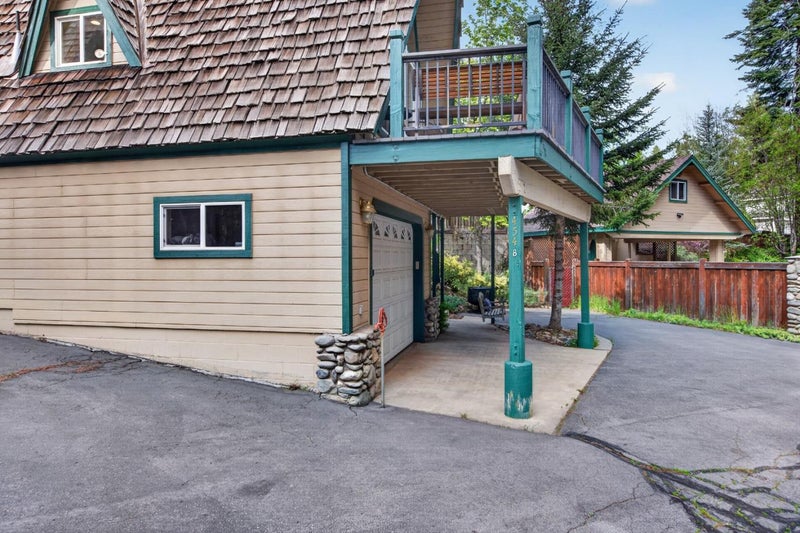 454 Peninsula Drive A - B