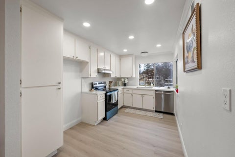 Tiny photo for 2315 Warfield Way #B, SAN JOSE, CA 95122 (MLS # ML82060638)
