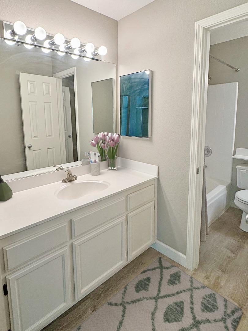 1068 Summershore Court