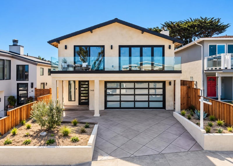 146 Seafoam Avenue