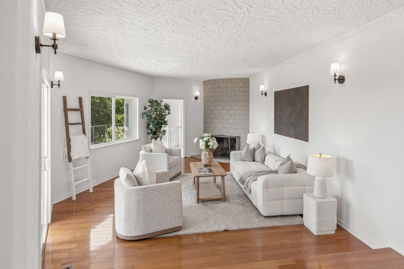 10955 Stonebrook Drive