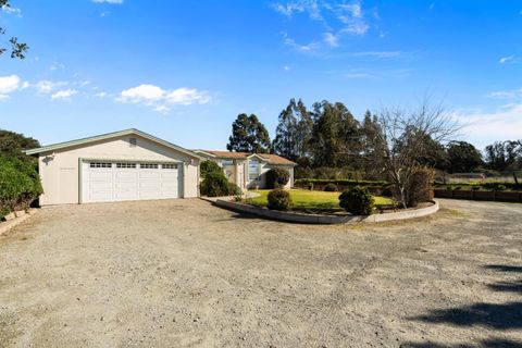 Tiny photo for 10114 Reese Circle, SALINAS, CA 93907 (MLS # ML82030620)