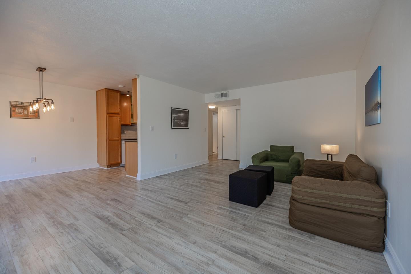 276 Tradewinds Drive 7