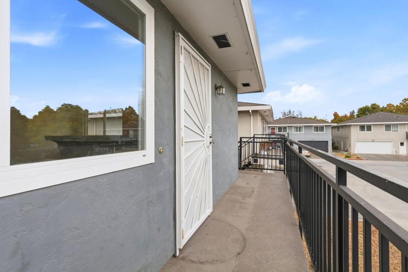 5488 Judith Street 4