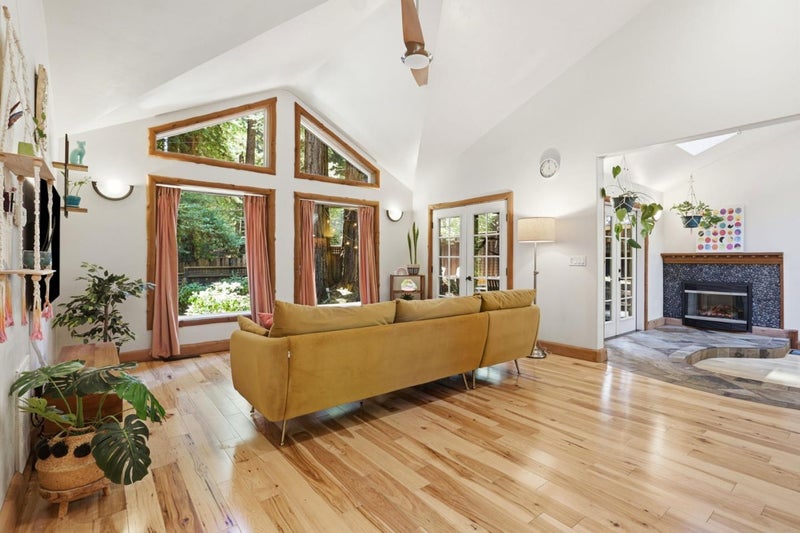 147 River Lane