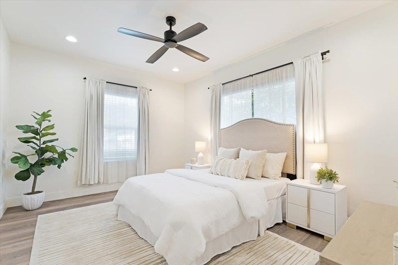 249 Carpenteria Road