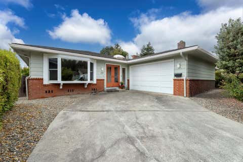Photo of 138 Woodcrest Place, SANTA CRUZ, CA 95065 (MLS # ML82057864)