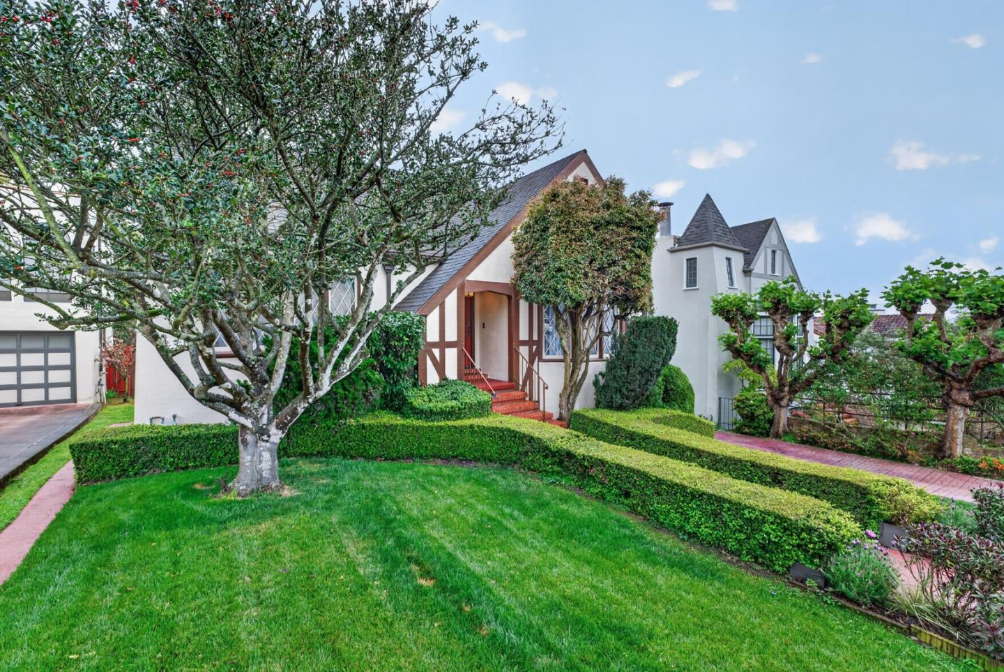 335 Yerba Buena Avenue