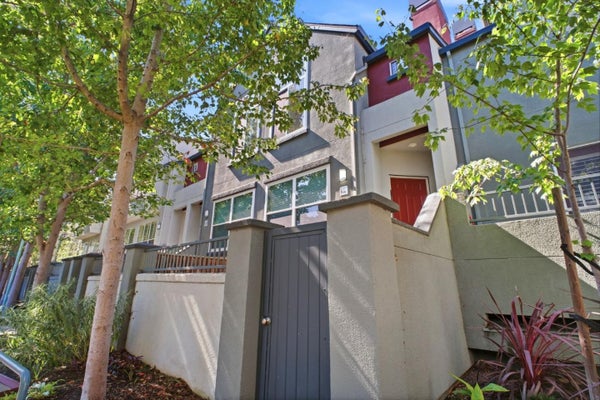 637 ATHERTON PL # 403, HAYWARD, CA 94541 - Image fd76dc4ada196e8d35996d3e8a60a34b/1520833856