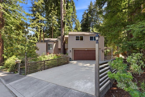 Photo of 106 Carbonera Drive, SANTA CRUZ, CA 95060 (MLS # ML82051324)