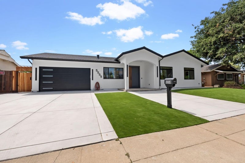 5559 Marquette Drive