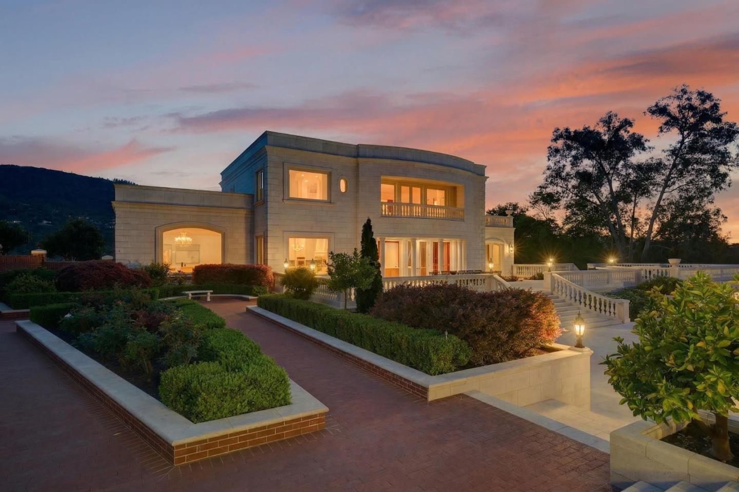 18331 Lexington Drive