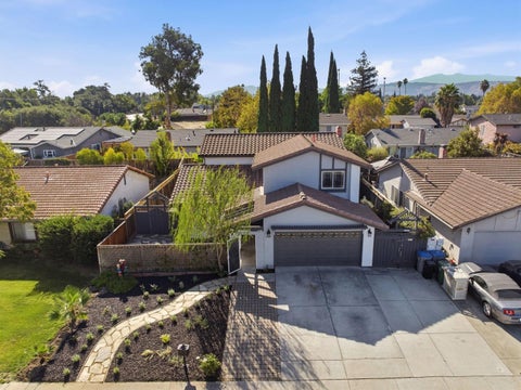 Photo of 490 Fonick Drive, SAN JOSE, CA 95111 (MLS # ML82065471)