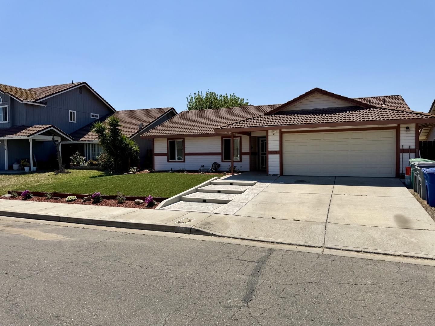 523 Gumwood Court