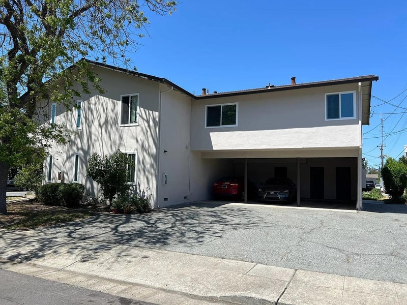 686 Reseda Drive