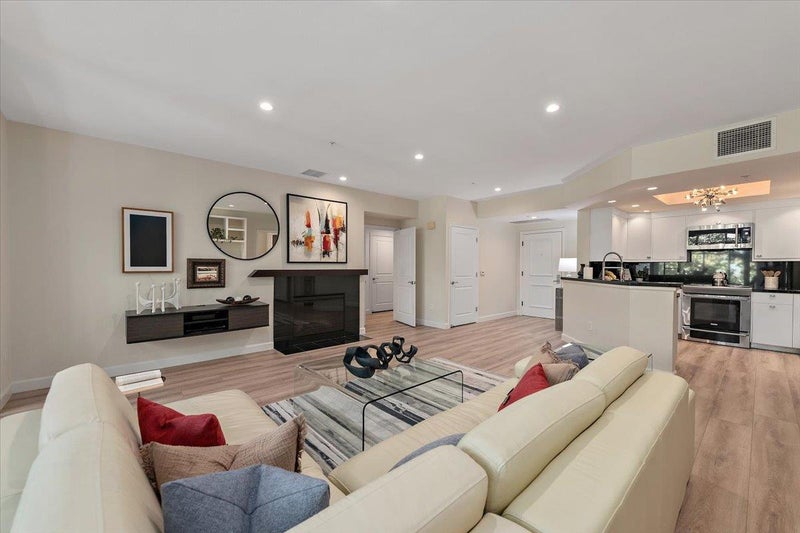 46 West Julian Street 333