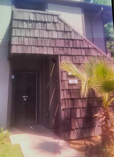 Photo of 4860 E Lane Avenue #104, FRESNO, CA 93727 (MLS # ML82026618)