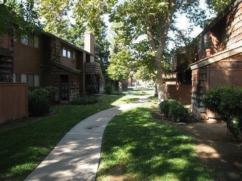 Tiny photo for 4860 E Lane Avenue #104, FRESNO, CA 93727 (MLS # ML82026618)