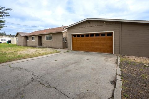 Photo of 17918 Pesante Road, PRUNEDALE, CA 93907 (MLS # ML82031587)