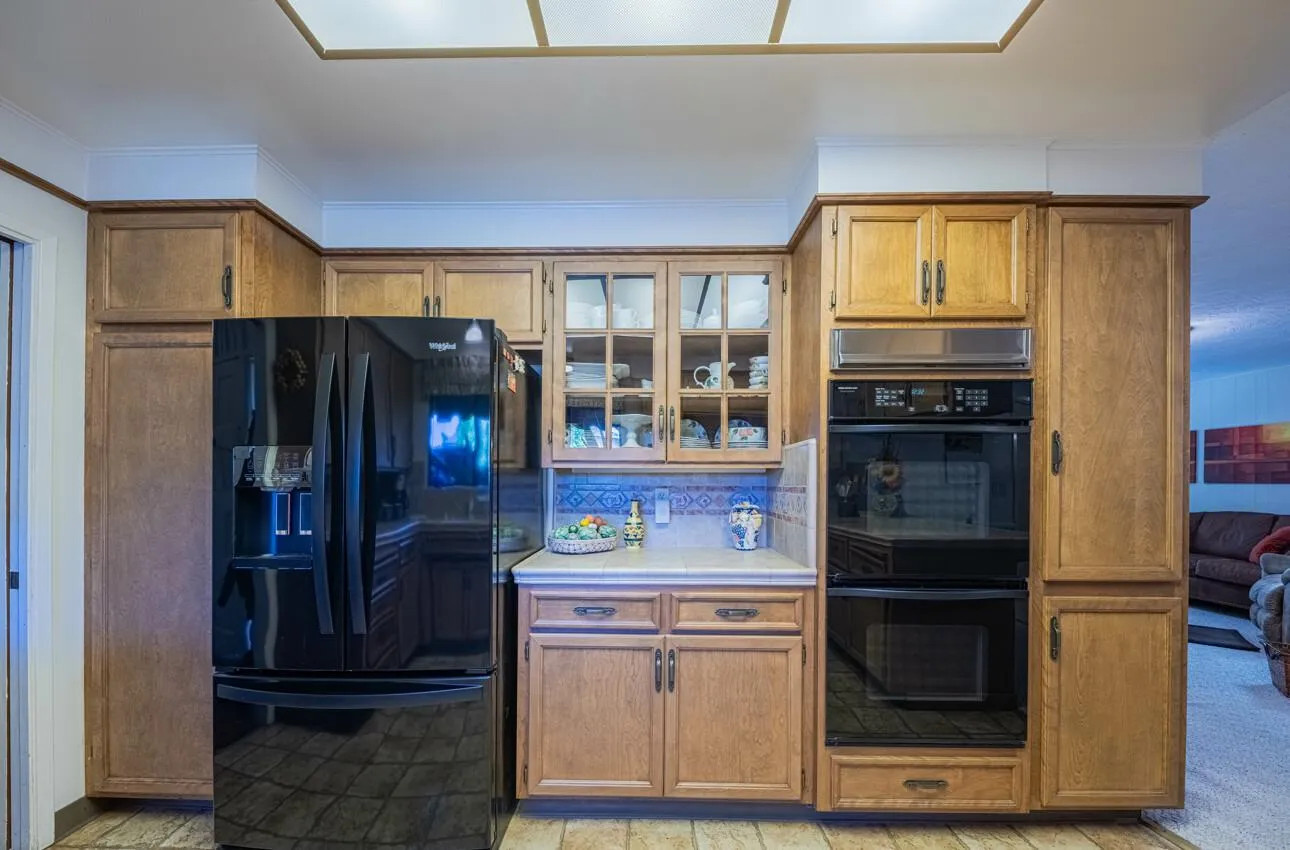 Salinas, California 93901, United States, 3 Bedrooms Bedrooms, ,3 BathroomsBathrooms,Residential,Active,127289