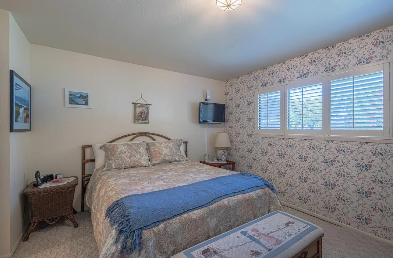 Salinas, California 93901, United States, 3 Bedrooms Bedrooms, ,3 BathroomsBathrooms,Residential,Active,127289