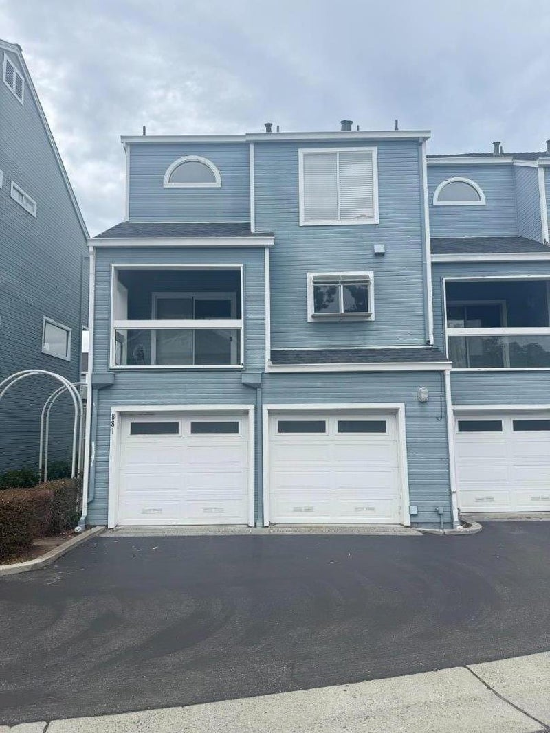 881 Boardwalk Place