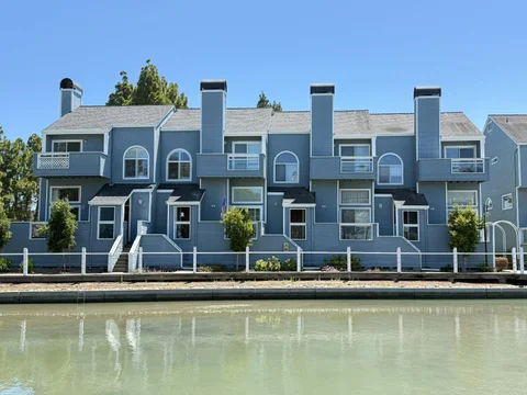 881 Boardwalk Place, Redwood City, CA 94065 - #: ML82056754