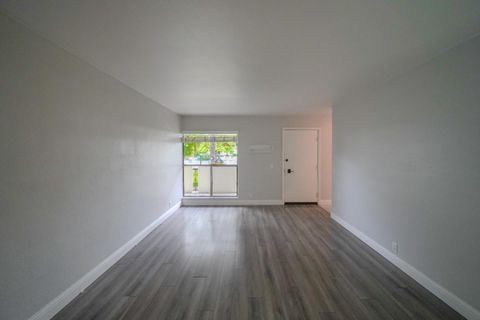 500 Glenwood Circle 125 MONTEREY CA 93940