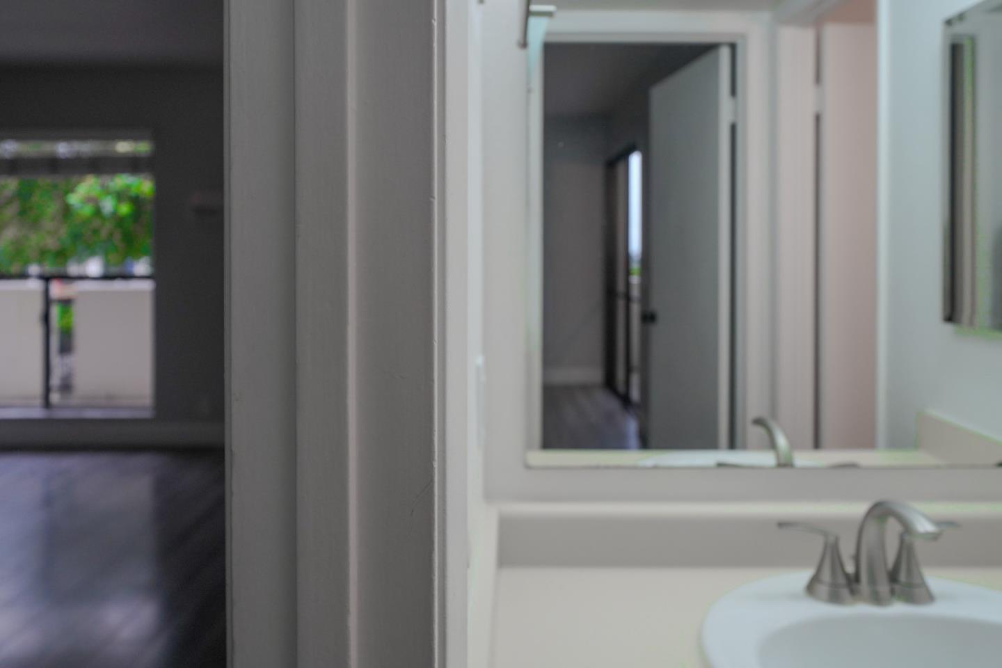 500 Glenwood Circle 125