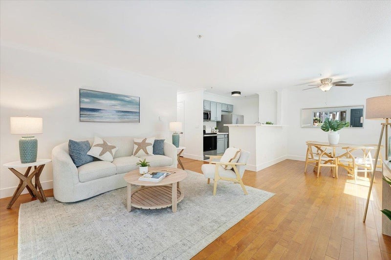 41 Grandview Street 1203
