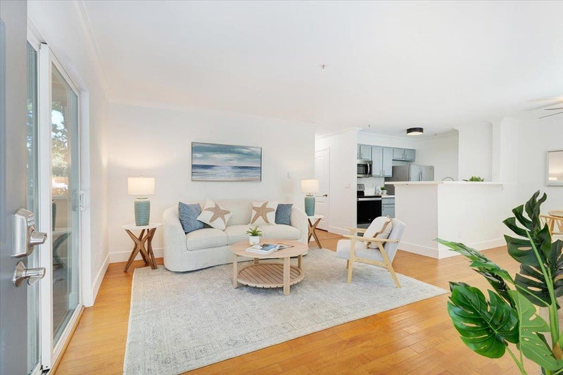 41 Grandview Street 1203