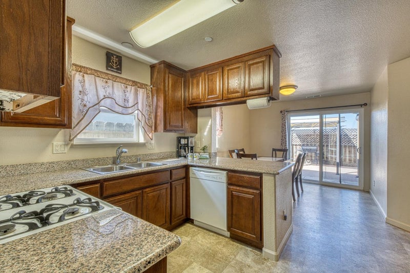 418 Cardona Circle