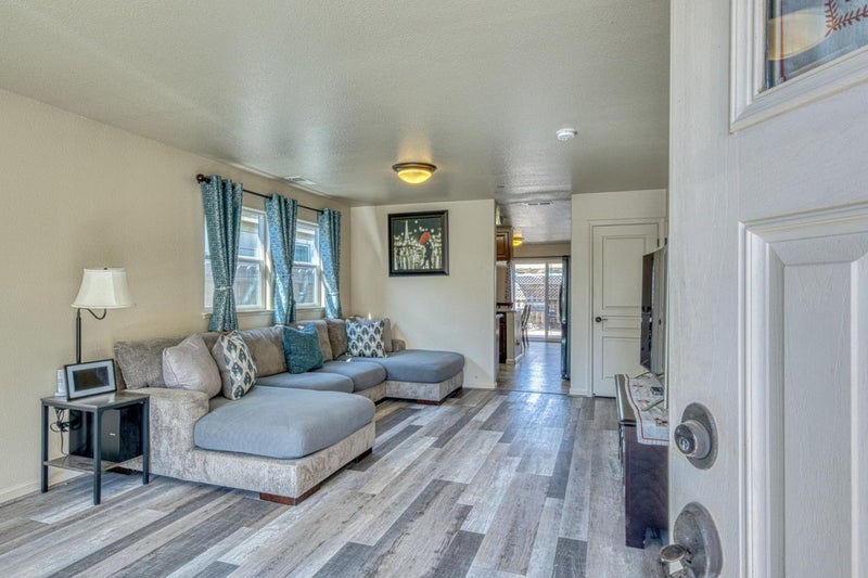 418 Cardona Circle