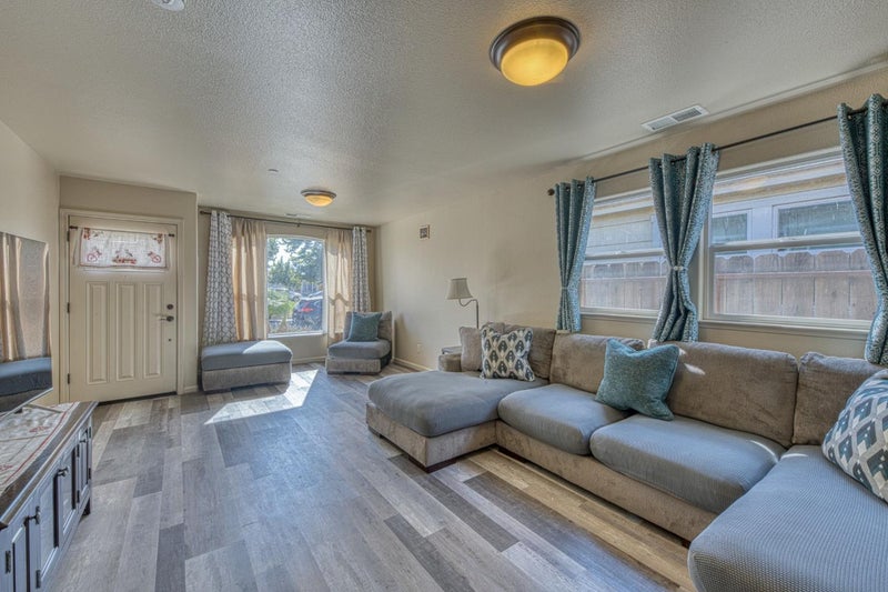 418 Cardona Circle