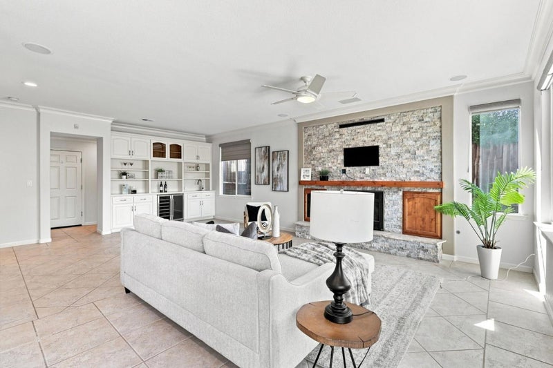1487 Partridge Drive