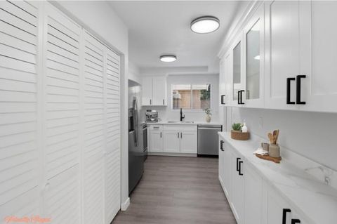 Photo of 277 Truckee Lane, SAN JOSE, CA 95136 (MLS # ML82048468)