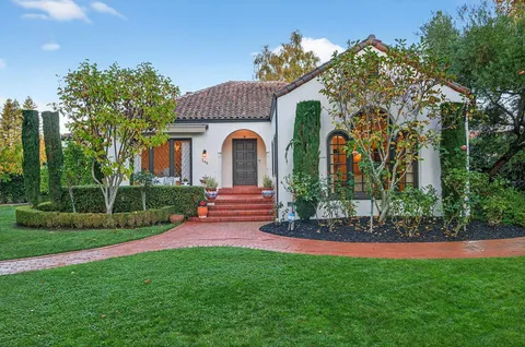 195 Warren Road, San Mateo, CA 94401 - #: ML82034909