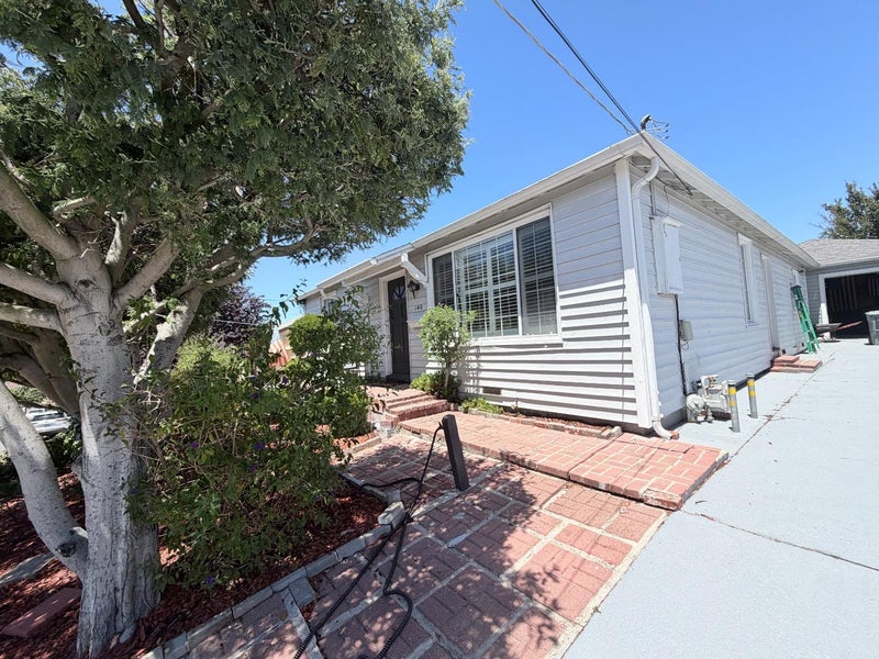 140 De Soto Way