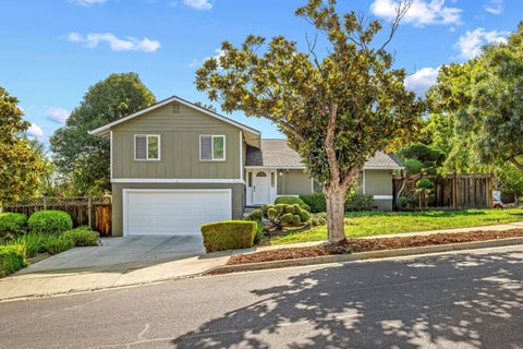 Photo of 200 Danville Drive, LOS GATOS, CA 95032 (MLS # ML82047758)