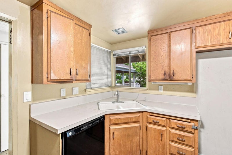 1534 Kooser Road