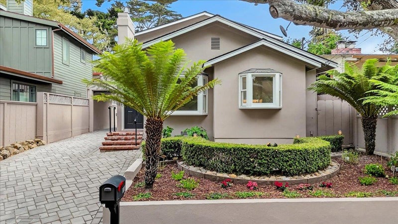1107 David Avenue