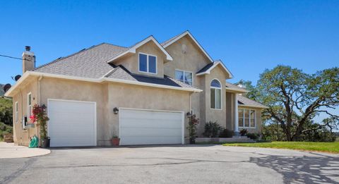 Photo of 28837 Underwood Road, CORRAL DE TIERRA, CA 93908 (MLS # ML82045252)