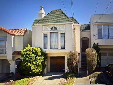 Photo of 1330 33rd Avenue, SAN FRANCISCO, CA 94122 (MLS # ML82024770)